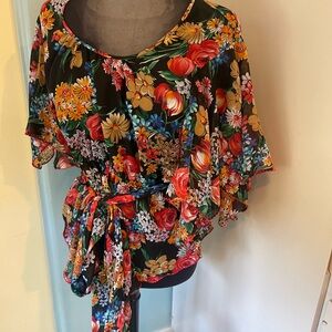 Vintage 70’sFloral Kimono Top . Saks Fifth Avenue Young Dimensions.